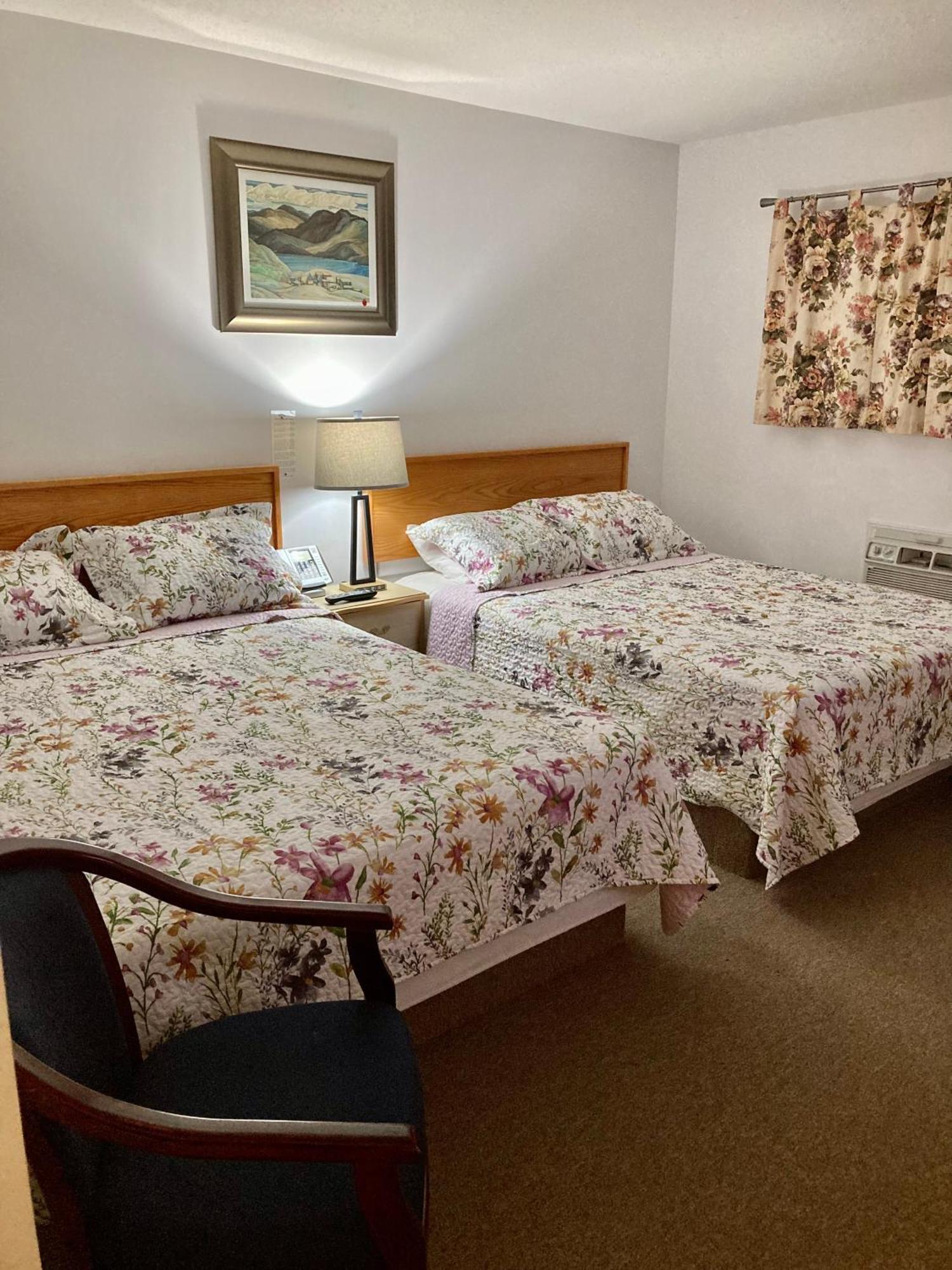 Motel 99 Гранд Форкс Екстериор снимка