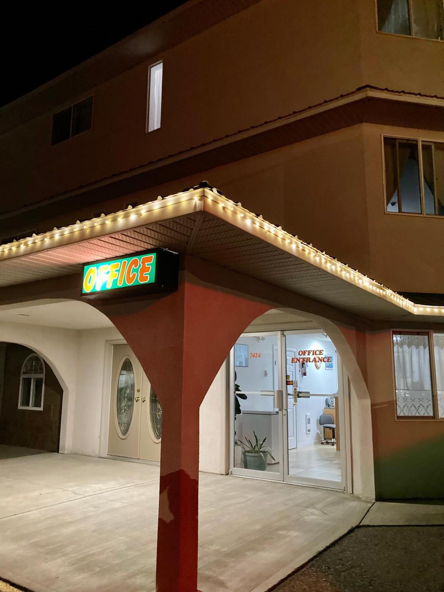Motel 99 Гранд Форкс Екстериор снимка