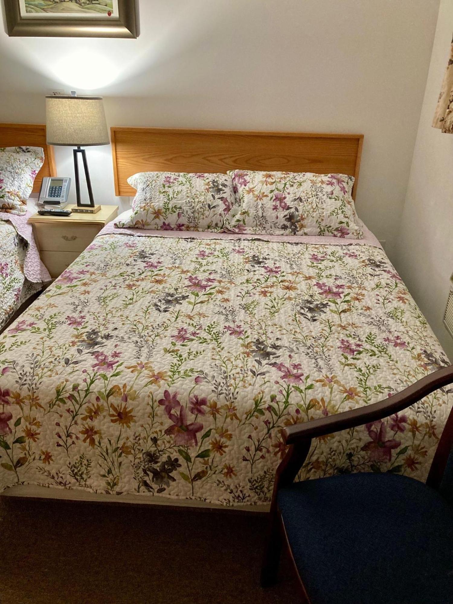 Motel 99 Гранд Форкс Екстериор снимка
