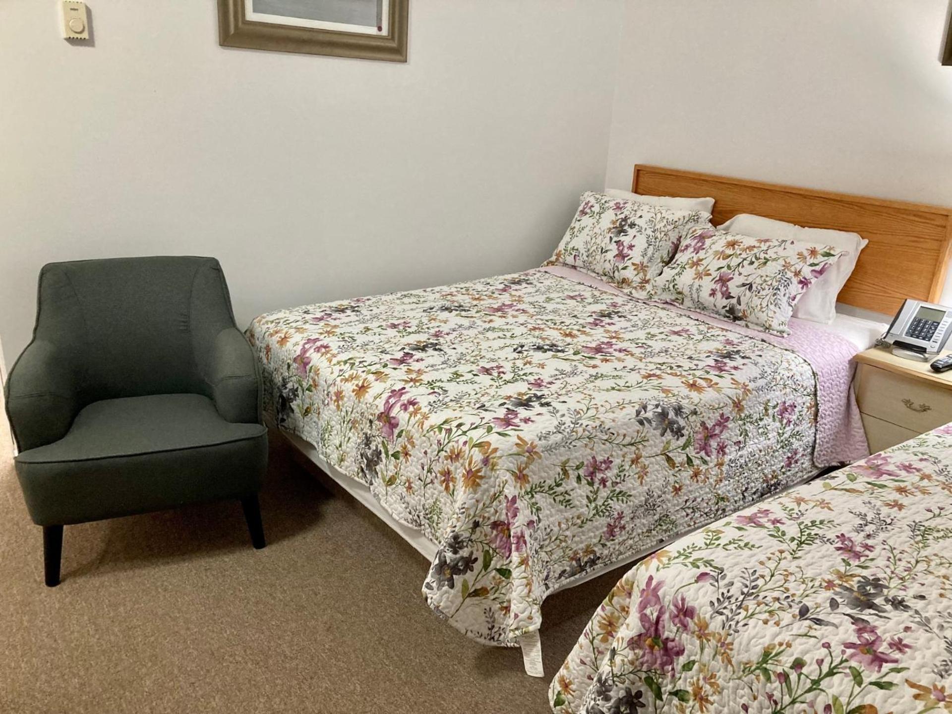 Motel 99 Гранд Форкс Екстериор снимка
